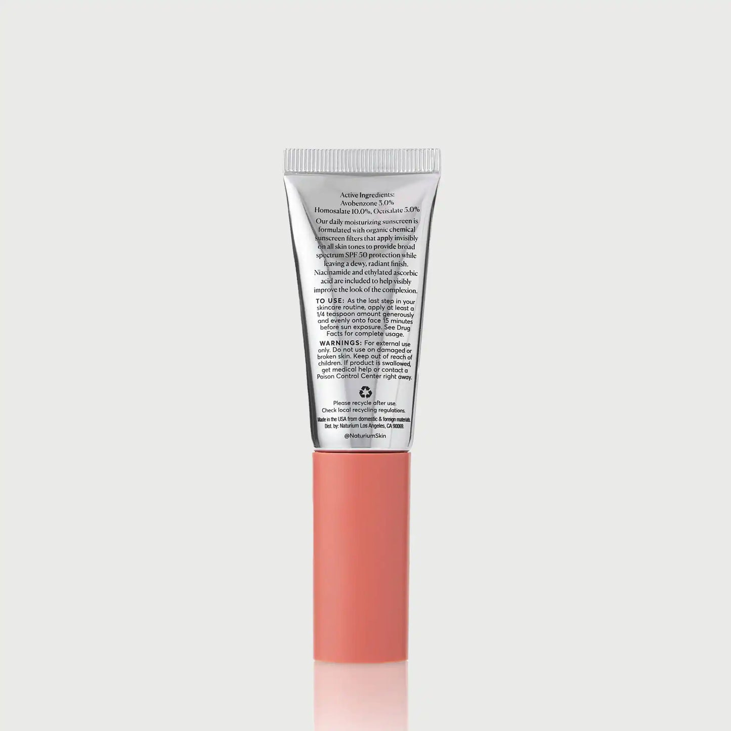 dew-glow-moisturizer-spf-50-travel-size-b1 NATR-10157_Dew-Glow-Moisturizer-SPF-50-Mini_back_capon_bonebkgd_d7cb9bbb-e294-42e2-8d5a-28c73c09b5b5.webp