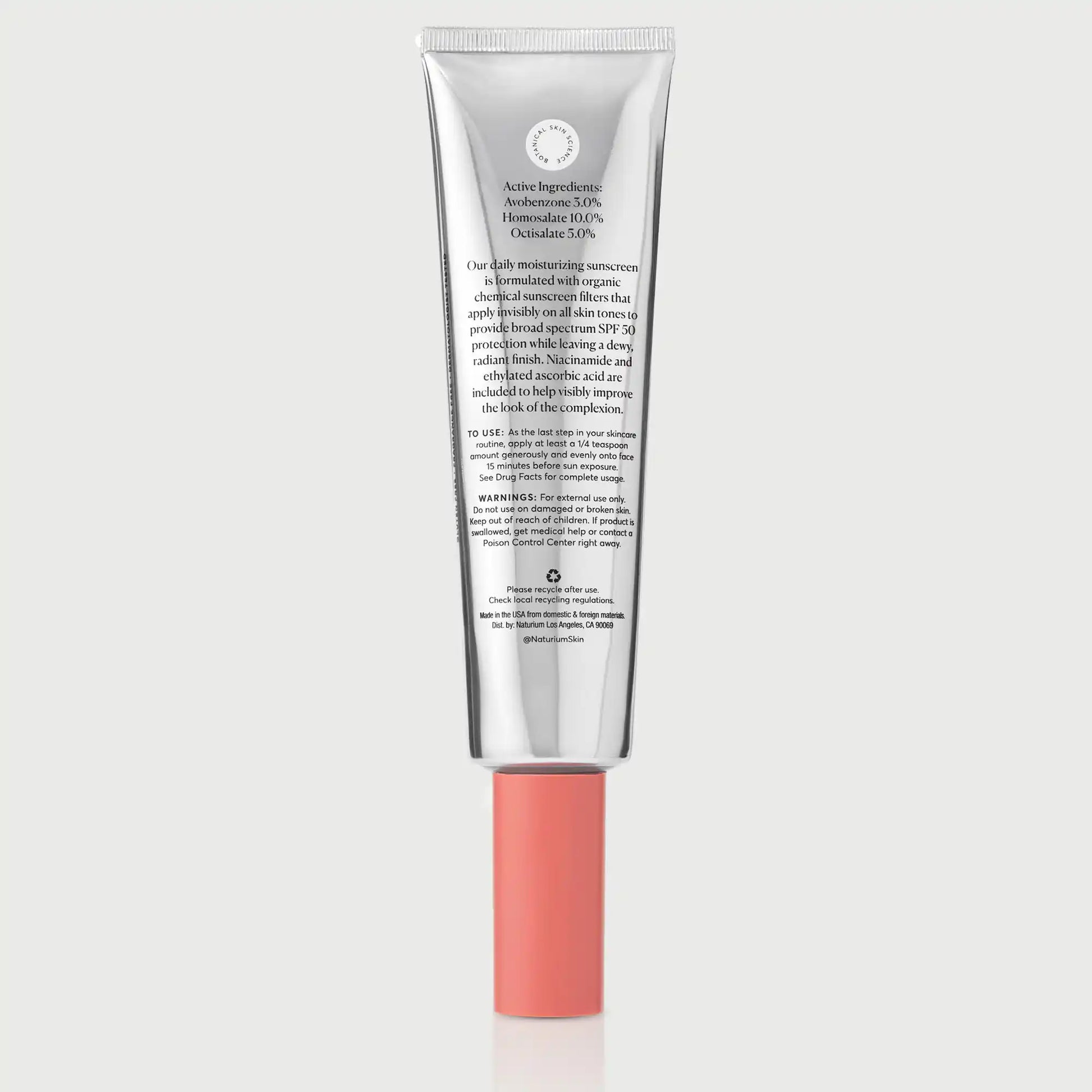 dew-glow-moisturizer-spf-50-jumbo-i0 NATR_Dew_Glow_Jumbo_Back_CapOn_bonebkgd.webp